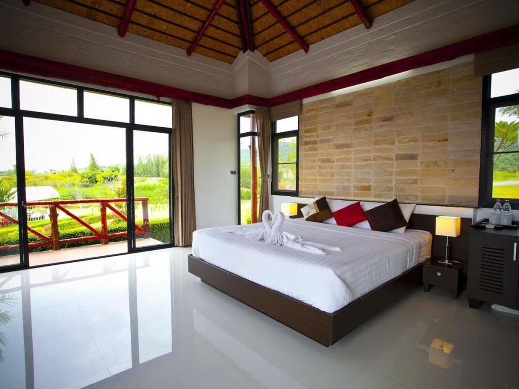 Chantara Valley Resort Wang Nam Khiao Εξωτερικό φωτογραφία